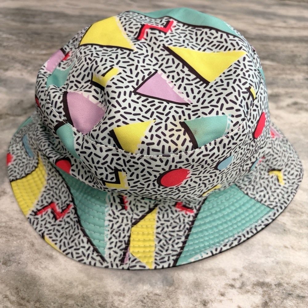 Unisex GEOMETRY/ 90'S Cloth Bucket Reversible Black/Design Pattern....100